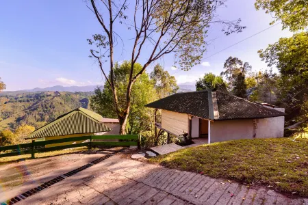 Hotel Kawa Mountain Retreat