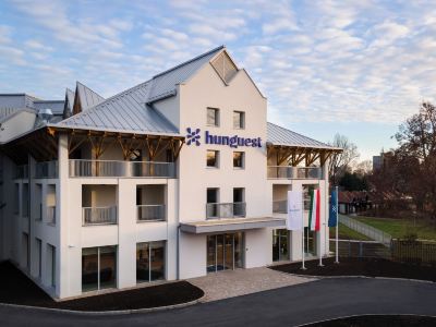 Hunguest Hotel Flora