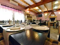Authentic Istrian Holiday Home for Unforgettable Stays Hotels in Vodnjan