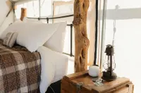 Glamp Tent b w Zion & Bryce Outdoor Shower & Wifi