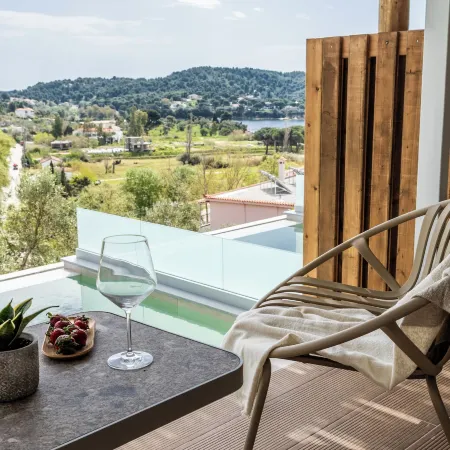 Petra Nera Skiathos, Philian Hotels & Resorts