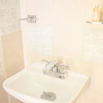 Cancun Guest House 5