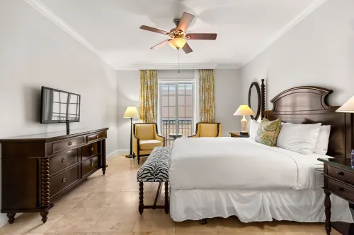 Island View 1BR Residence With Balcony