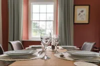 Holyland House - Greenacres Estates