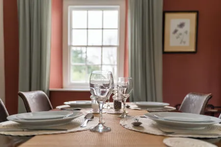 Holyland House - Greenacres Estates