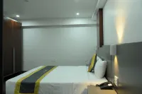 MOONLIGHT BOUTIQUE HOTEL - Rooftop Pools