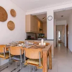 Huswell - Lovely, Sunny Flat Just Near the Beach and the Sea