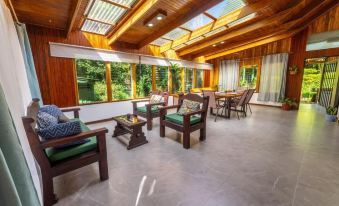 Violeta Homes Monteverde