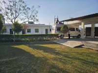Govind Resort Hotels in Isapur Khadar