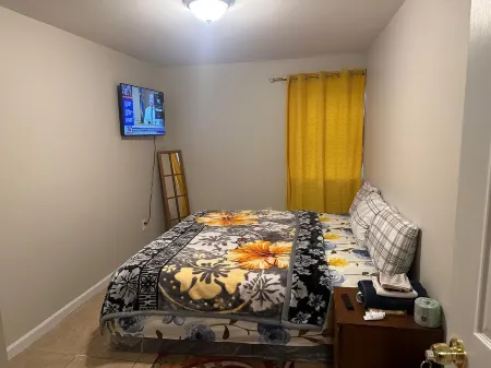 Divine Villa and Resort - 32 Evergreen