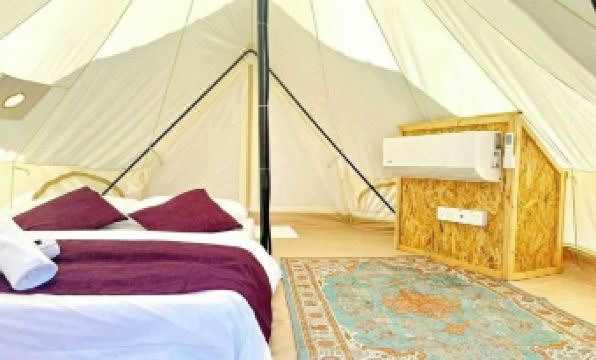 Dnamie Glamping - Lux Tent