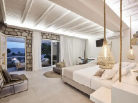 Nirome Luxury Suites โรงแรมในมิลอส