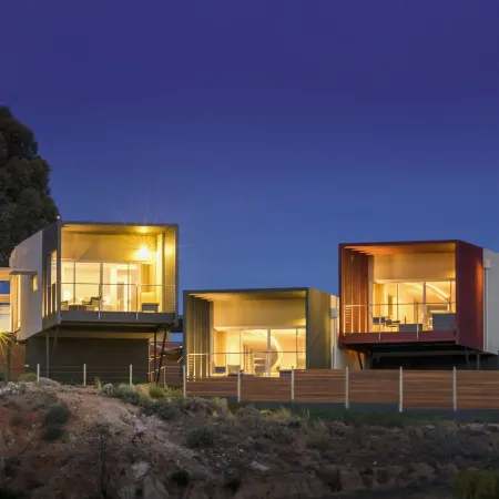 The Frames - Couples Retreat with Private Heated Pool, Spa & Sauna