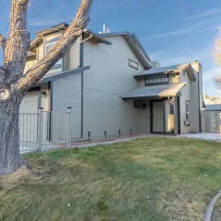 Modern 3-bedroom Escape in Northwest Reno
