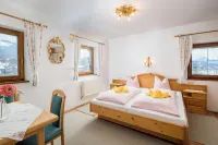 Pension Rainhof Hotels in Kitzbuhel