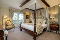 The Three Swans Hotel, Market Harborough, Leicestershire - bars