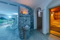 Hotel Ramon