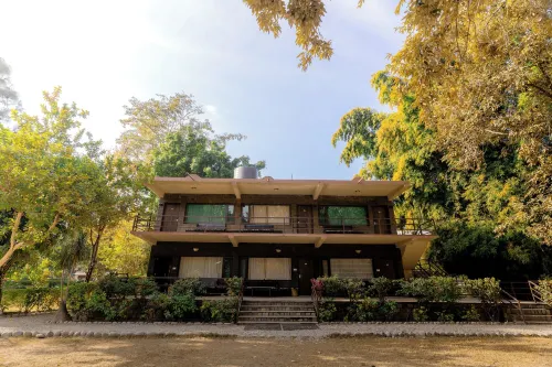 Bel-La Monde Hotel "Riverside" - Jim Corbett