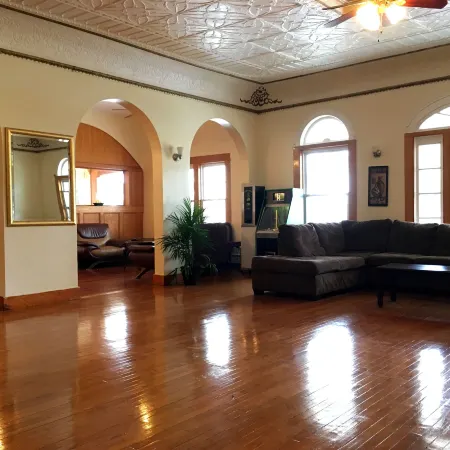 The Belmar Inn