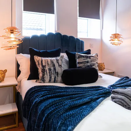 Manhattan Luxury Suites