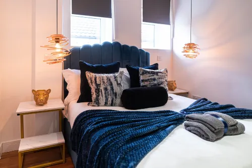 Manhattan Luxury Suites - parking