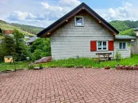 Vacation Hut on the Goethe Trail with a View, Close to the Rennsteig, Unesco Biosphere Reserve Hotels in Ilmenau