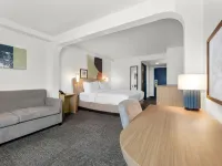 Spark by Hilton Biloxi Ocean Springs Hotels in Latimer