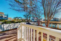 Town of South Bethany renovated canal-front home with private dock & firepit