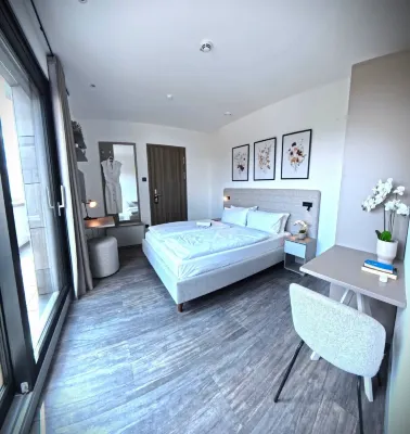 Novera Aparthotel Hotels near Mr. Smart Phone Repair, Handyreparatur