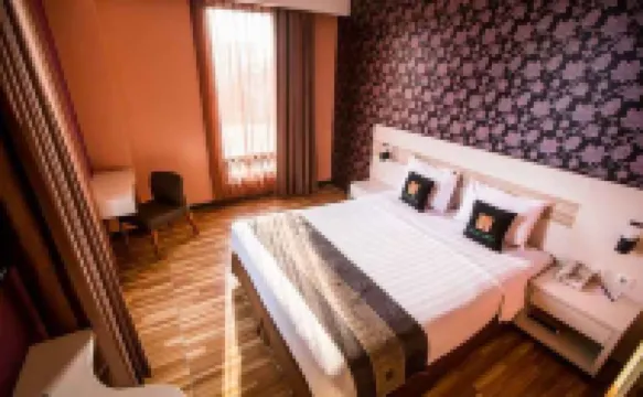 Grand Sovia Hotel