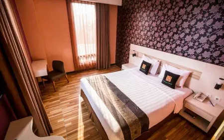 Grand Sovia Hotel