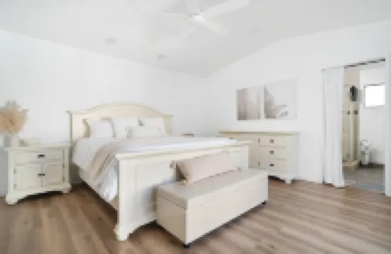5Bd Desert Oasis Sleeps 13. Cold Plunge, Heated Pool, Jacuzzi, Games, +Amenites