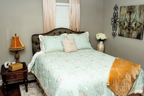 Hometown Hideaway Family Retreat King Suite 6 mi to Youngsville Sports Complex