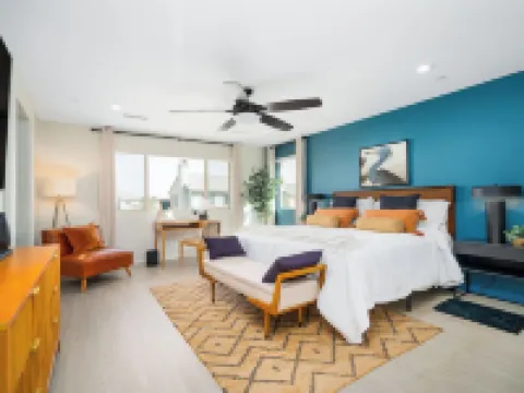 Paseo Palms, Modern 6br home 5min to Polo Grounds コーチェラのホテル