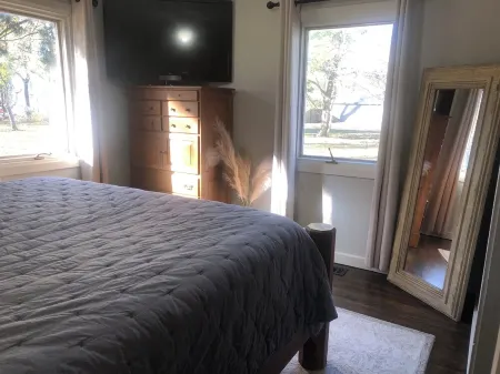 Walnut River's Edge Guesthouse - El Dorado