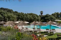 Cala Sinzias Resort - Pools