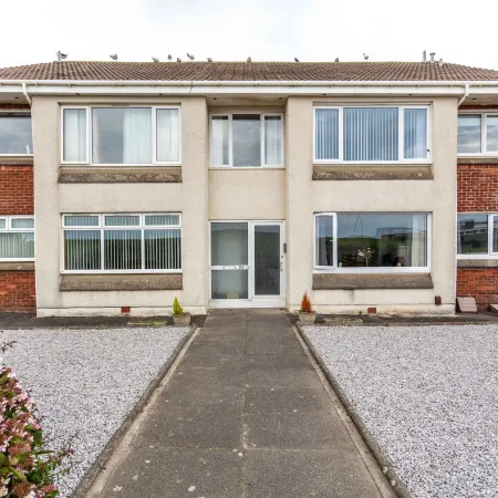 West Sands - Donnini Apartments