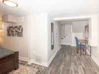 Cozy Carriage House, Walk to Unc, Free Bikes Hotels in Greeley