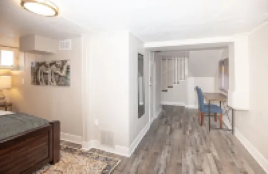 Cozy Carriage House, Walk to Unc, Free Bikes