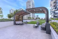 Vogue - Dubai Frame View