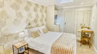The Rest Hotel