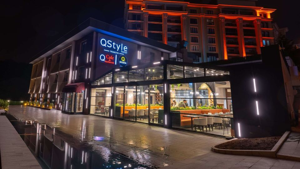 Q Style Hotel