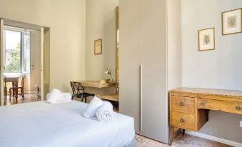 Joivy Cute Apt Near Guastalla Gardens