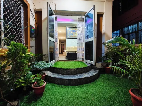 Luxury Hotel Gold Coast Puri