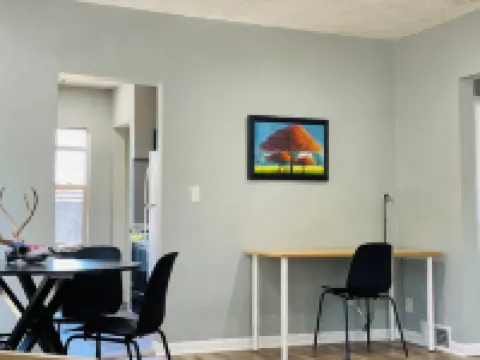 Cozy 3-bedroom house in charming Casper with AC, WiFi. Centrally located!