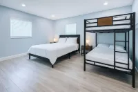 Charming 4-bedroom house with AC and WiFi in pleasant Riverview