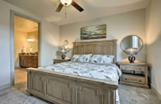 60| Luxurious Vacation Home w/Party Deck & Hot Tub!