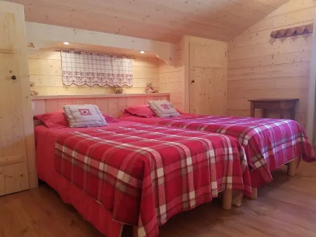 SUPERB 3P 75M2 APARTMENT, COMPLETELY RENOVATED. 2 BATHROOMS