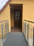 To stay on HeuBergeRaum
