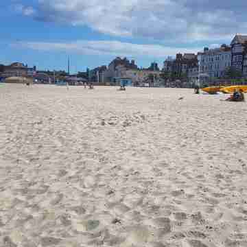 Edwardian House in the Heart of Weymouth 200m from Sandy Beach by the Sea Fitness & Recreational Facilities